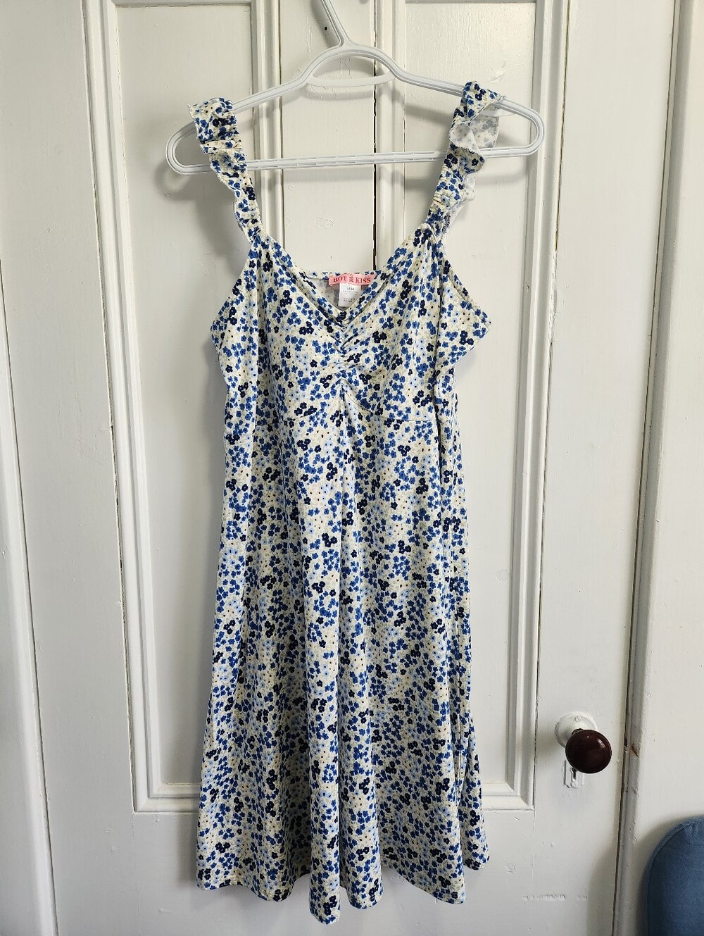 Hot Kiss Blue & White Floral Sundress - Size Medium